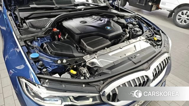 BMW 3 Series (G20) id 3852698 из Кореи 16