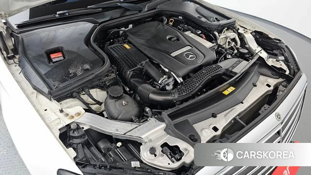Mercedes-Benz E-Class W213 id 4483147 из Кореи 28