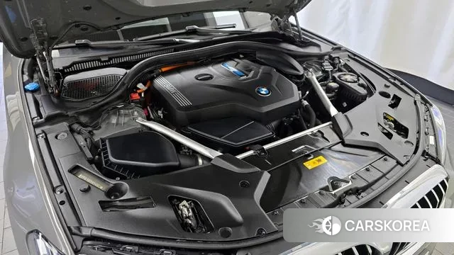 BMW 5 Series (G30) id 3170028 из Кореи 16