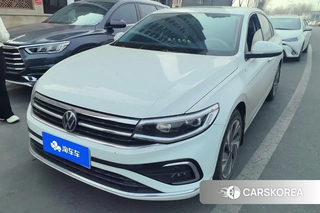 Volkswagen Bora id 4218706 из Китая 13