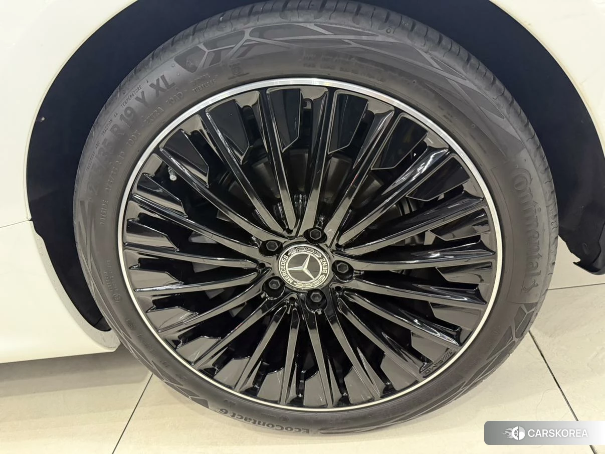 Mercedes-Benz CLE level id 4426678 из Китая 8