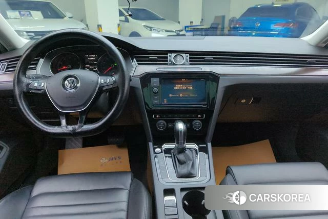 Volkswagen Magotan id 4235880 из Китая 13