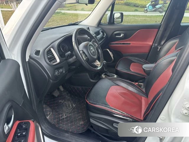 Jeep Freeman 2018 Белый из Китая, фото 6