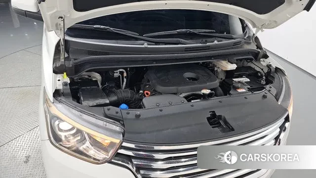 Hyundai The New Grand Starex id 3598346 из Кореи 16