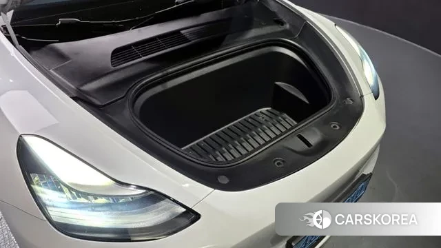 Tesla Model Y id 3458859 из Кореи 16