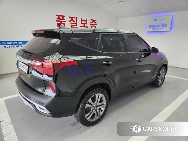 Kia Seltos id 4376181 из Кореи 16