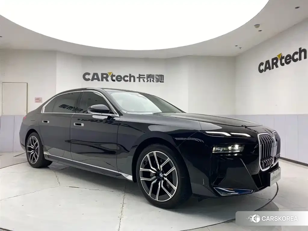 BMW 7 series id 4539099 из Китая 25