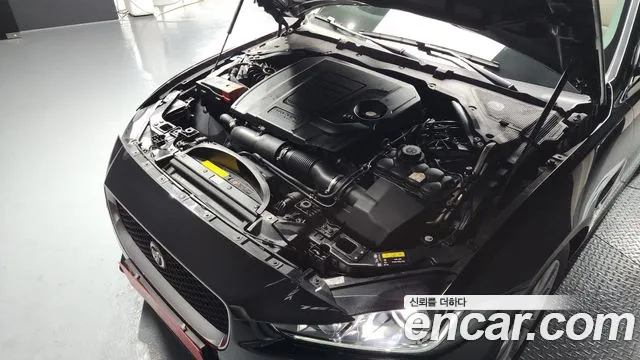 Jaguar XE id 2659886 из Кореи 16