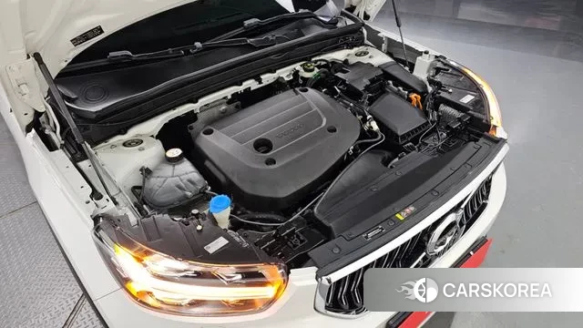 Volvo XC40 id 3059373 из Кореи 16