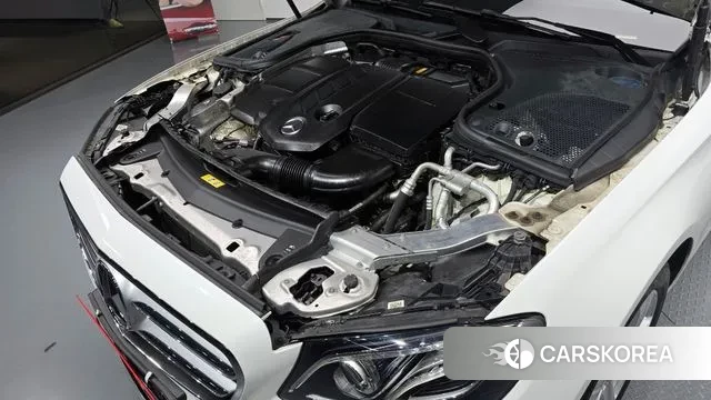 Mercedes-Benz E-Class W213 id 3220898 из Кореи 16