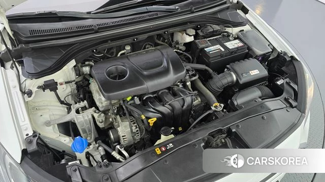 Hyundai Avante AD id 4658394 из Кореи 28