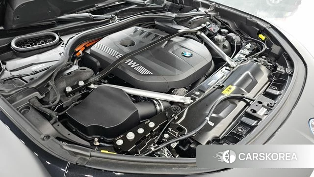 BMW 7 Series (G70) id 3952519 из Кореи 16