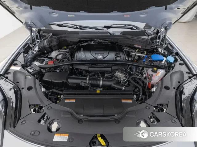 Maserati Grecale id 2988664 из Кореи 16