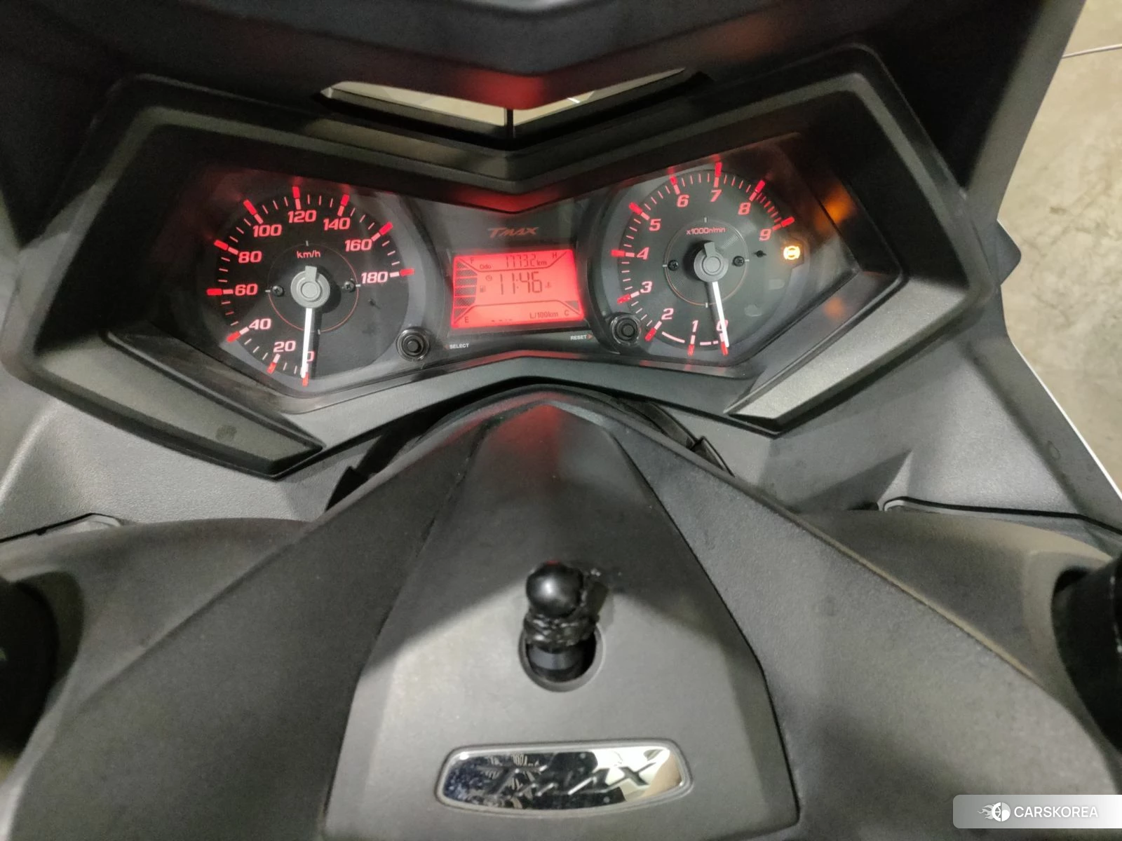 Yamaha T-MAX 530 id 3945638 из Японии 6