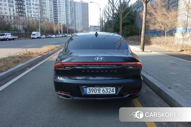 Hyundai The New Grandeur IG id 3813181 из Кореи 16