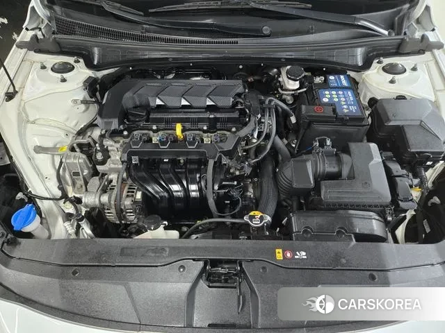 Hyundai Avante (CN7) id 3098161 из Кореи 16