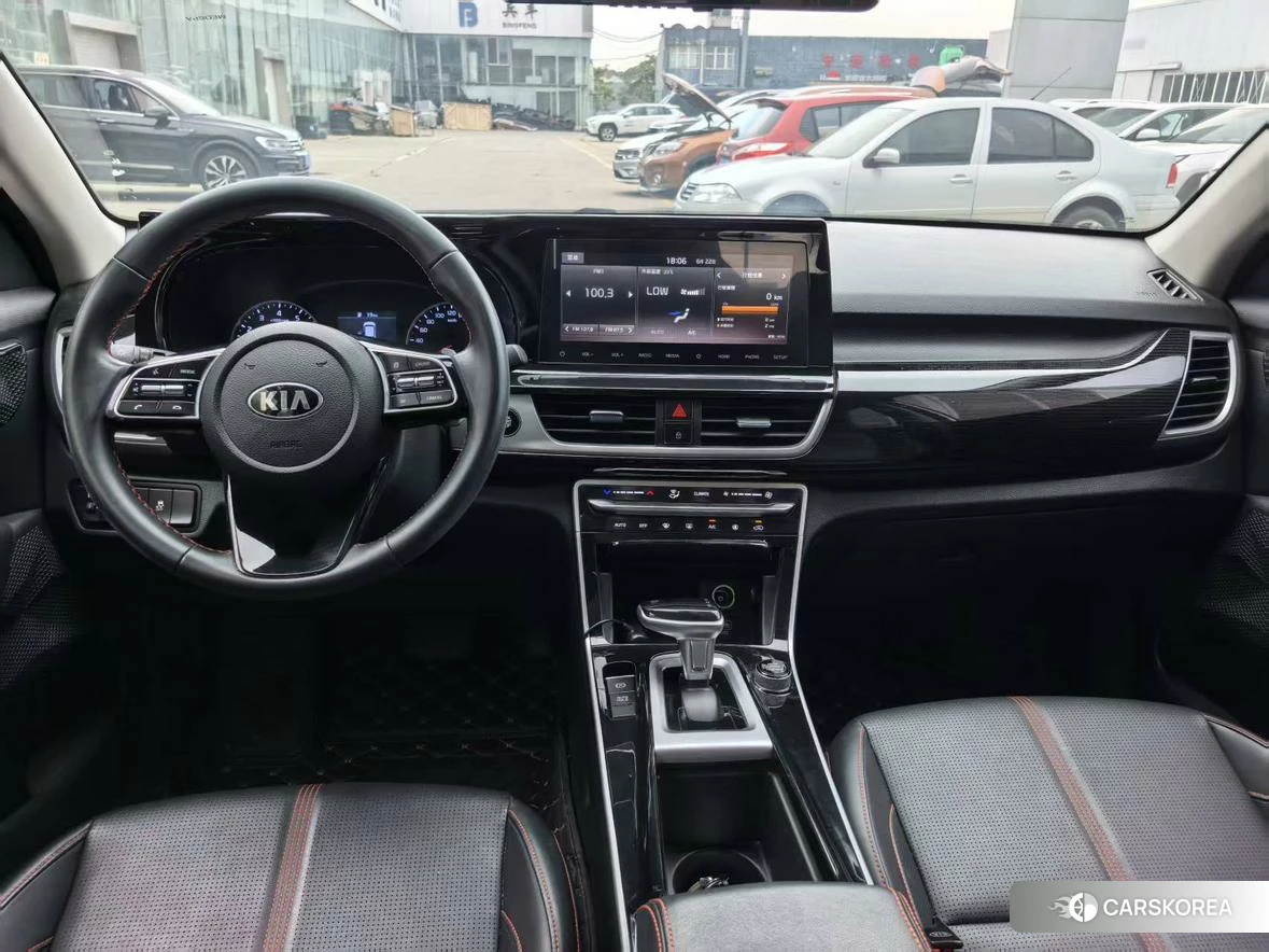 Kia KX3 id 4498689 из Китая 8