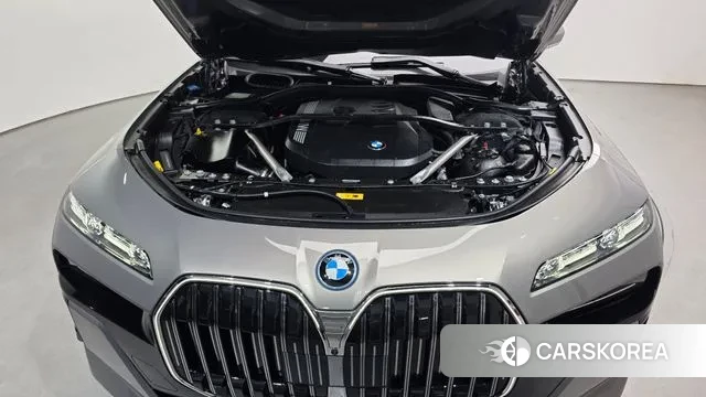 BMW 7 Series (G70) id 3347291 из Кореи 16