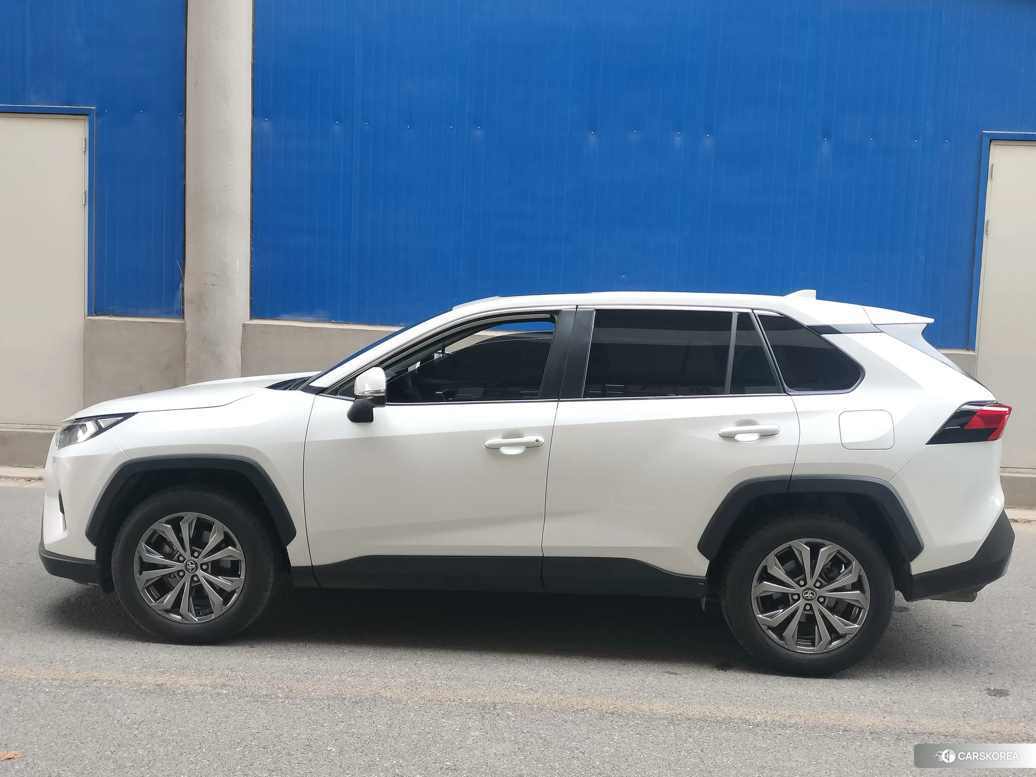 Toyota RAV4 Rongfang 2023 Белый из Китая, фото 6