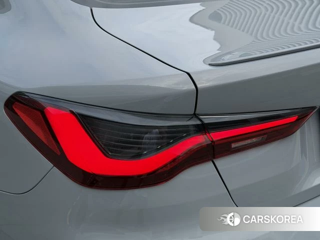 BMW 4 series id 4359376 из Китая 21