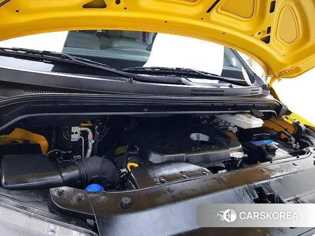 Hyundai The New Grand Starex id 4196931 из Кореи 16