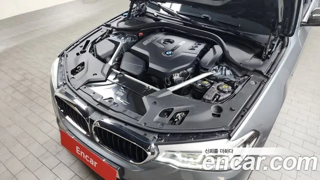 BMW 5 Series (G30) id 2946403 из Кореи 16