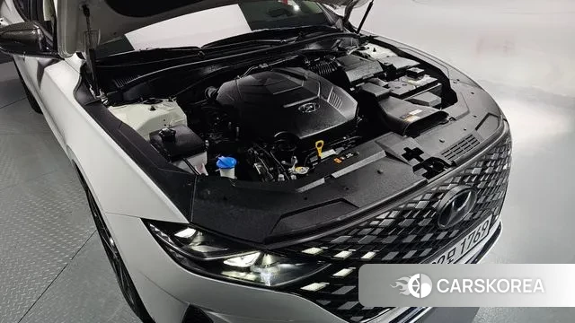 Hyundai The New Grandeur IG id 3121810 из Кореи 16