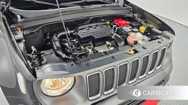 Jeep Renegade id 3492520 из Кореи 16