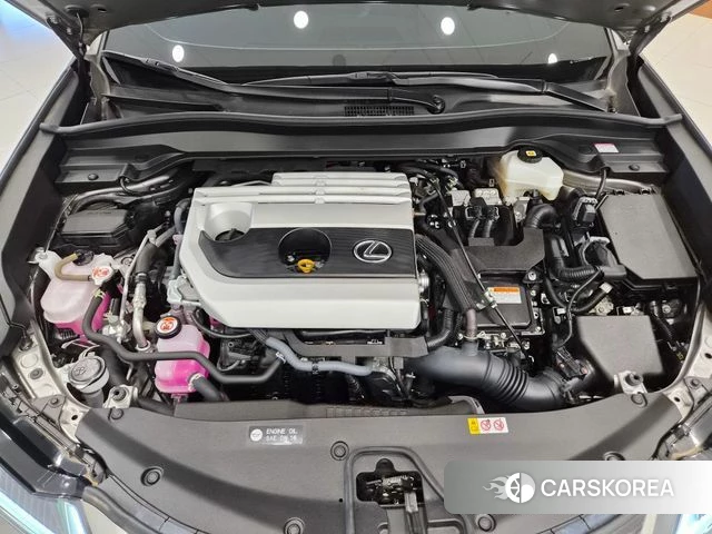 Lexus UX250h id 4366260 из Кореи 11