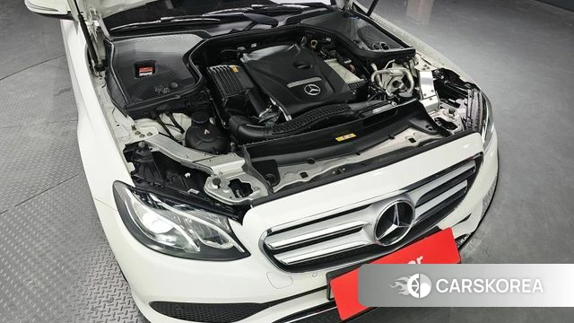 Mercedes-Benz E-Class W213 id 4188354 из Кореи 27