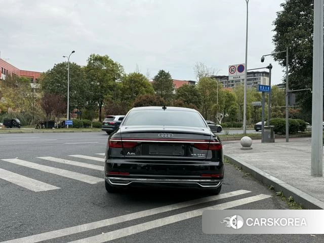 Audi A8 2021 Черный из Китая, фото 6