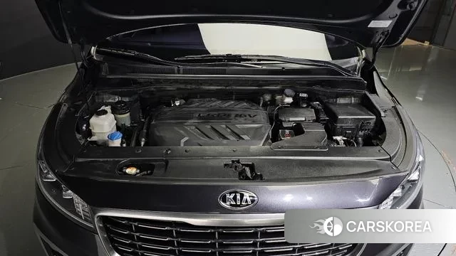 Kia The New Carnival id 2902796 из Кореи 16