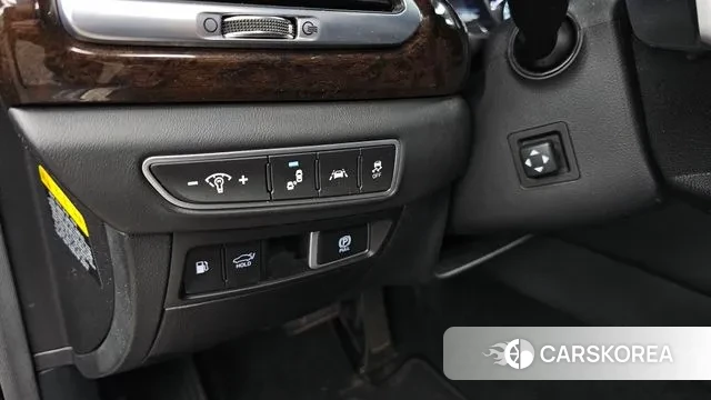 Genesis G90 id 3607702 из Кореи 16