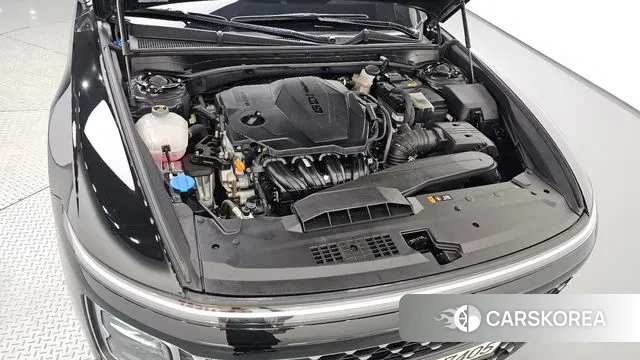 Hyundai Grandeur (GN7) id 3316998 из Кореи 16