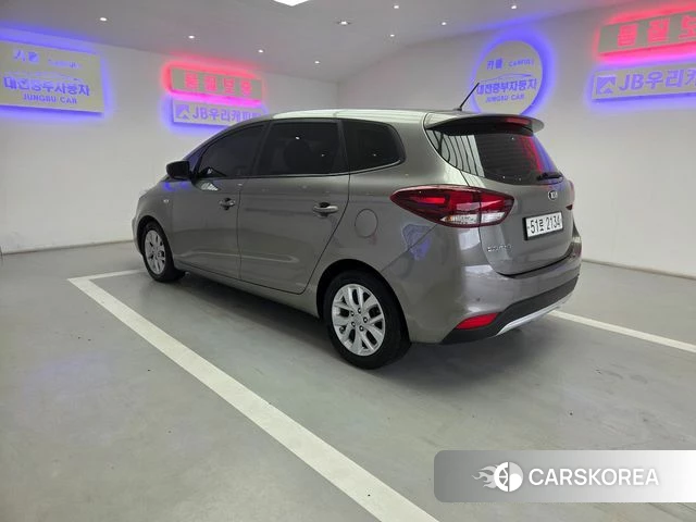 Kia The New Carens id 4568596 из Кореи 16