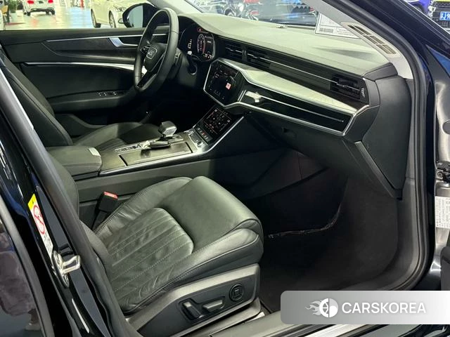 Audi A6L id 4240574 из Китая 29
