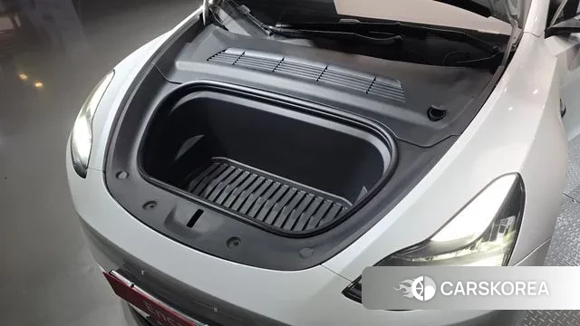 Tesla Model Y id 3169247 из Кореи 16