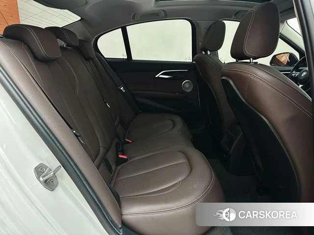 BMW 1 series id 4313658 из Китая 20