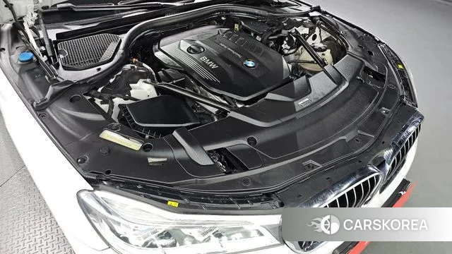 BMW 7 Series (G11) id 3368696 из Кореи 16