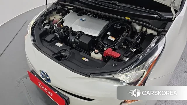 Toyota Prius 4th Generation id 3060987 из Кореи 16