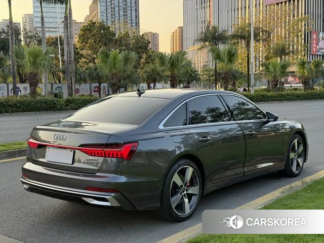 Audi A6L id 4261851 из Китая 12