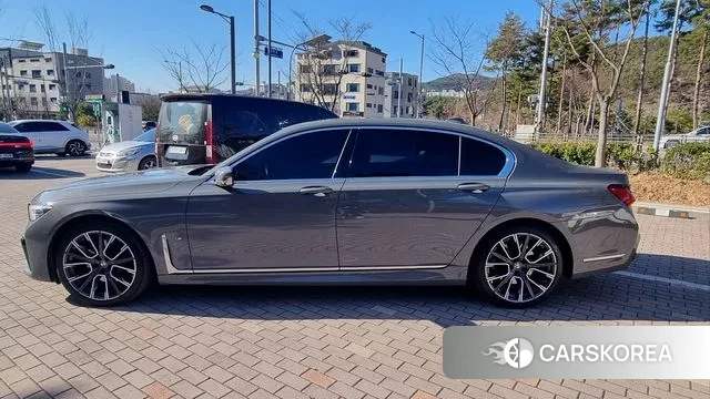 BMW 7 Series (G11) id 3448753 из Кореи 16