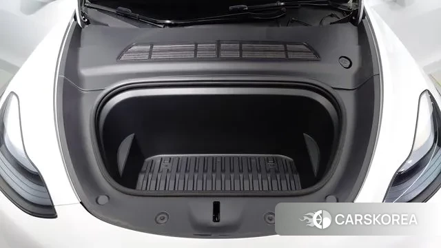 Tesla Model Y id 3477681 из Кореи 16