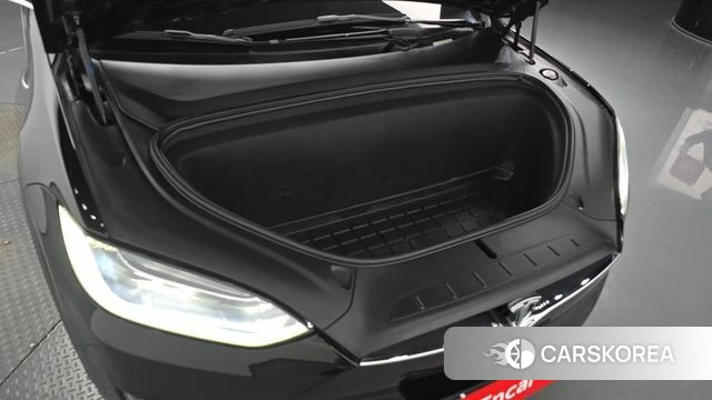 Tesla Model X id 4520124 из Кореи 33