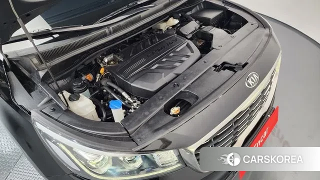 Kia The New Carnival id 3402750 из Кореи 16