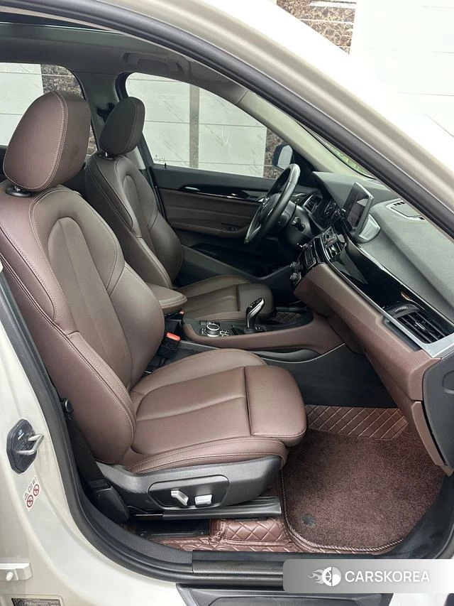 BMW X1 id 4275507 из Китая 18