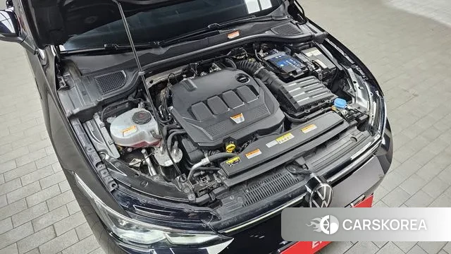 Volkswagen Golf 8th Generation id 3572543 из Кореи 16