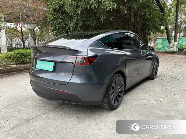Tesla Model Y id 4221788 из Китая 10