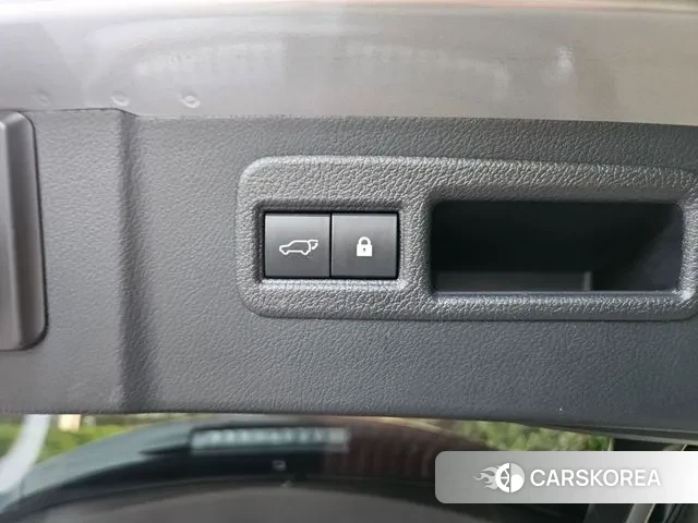 Lexus NX300h id 3556539 из Кореи 11