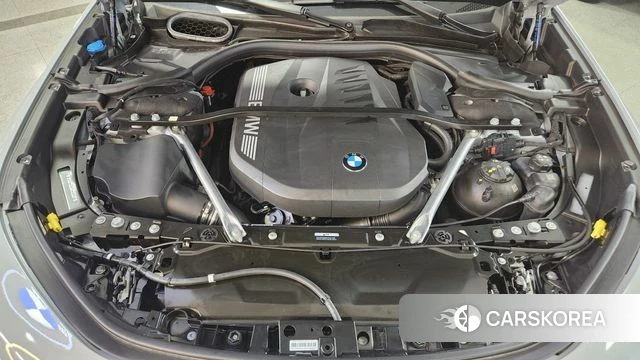 BMW 7 Series (G70) id 3876502 из Кореи 16